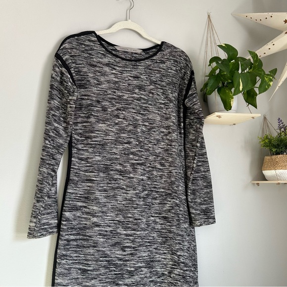 🩷ATHLETA RETREAT LONG SLEEVE GRAY BLACK HEATHER BODY CON MIDI DRESS SIZE SMALL - Picture 5 of 9